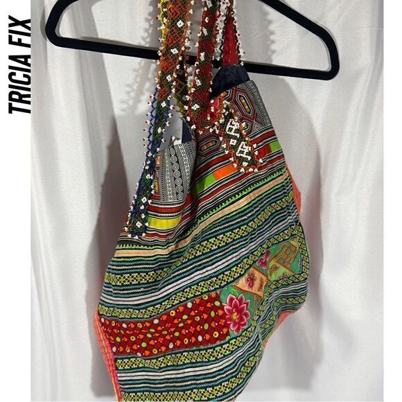 TRICIA FIX PATCHWORK EMBELLISHED TOTE HANDMADE USA NWT OS - Picture 5 of 5
